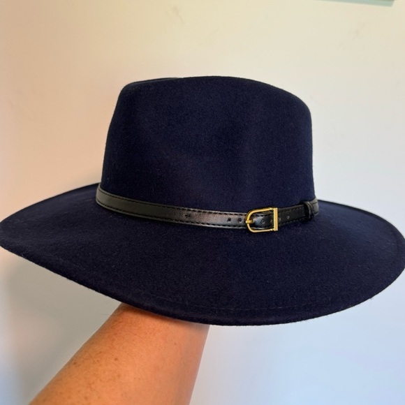 Olive & Pique Felted Wool Pinch Front Banded Rancher Hat in Navy Blue One Size